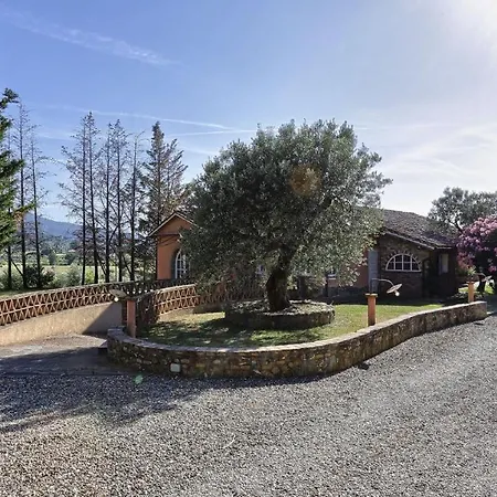 Villa Virginia 8, Emma Gavorrano